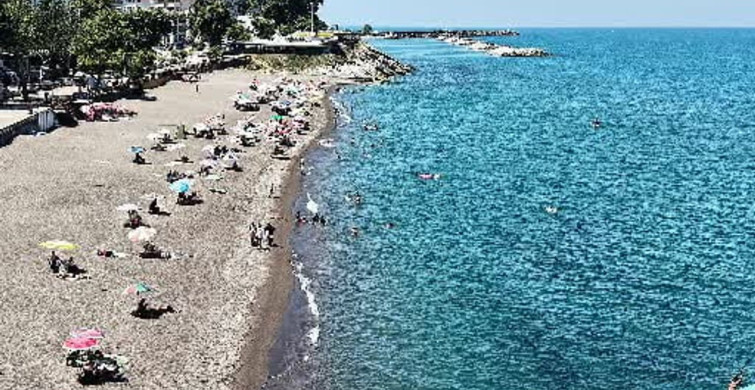 Akçakoca’da hava sıcaklığı 37 dereceye ulaştı, sahiller doldu taşdı