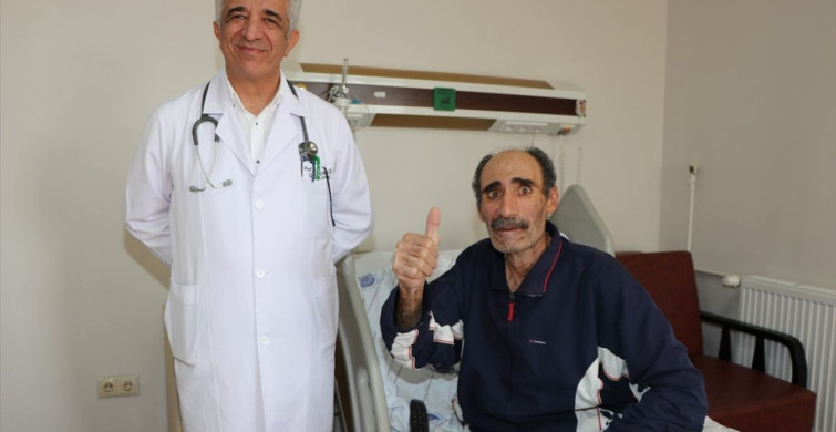 Akciğerinde Karpuz Büyüklüğünde Kitle Tespit Edilen Hasta Ameliyatla Kurtarıldı Akciğerinde Karpuz Büyüklüğünde Kitle Tespit Edilen Hasta Ameliyatla Kurtarıldı