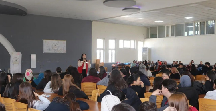 Akhisar'da Kadın Eli Projesi ile Gıda Güvenliği Eğitimi