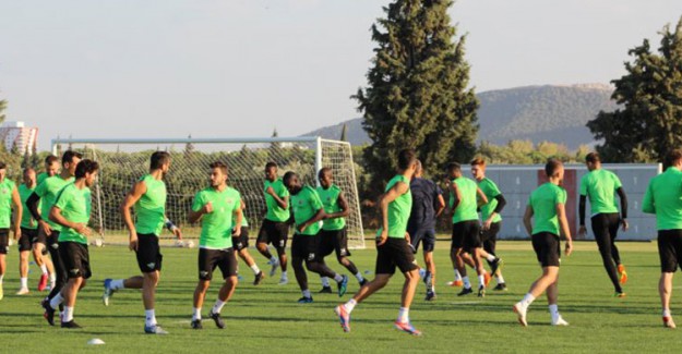 Akhisarspor Krasnodar Maçı Hazırlıklarına Başladı!