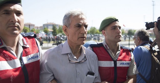 Akın Öztürk'ün FETÖ'den Gözaltına Alınan Emir Astsubayı Tutuklandı