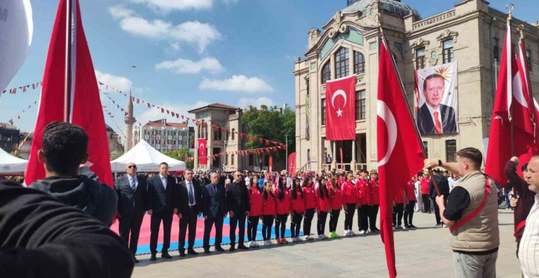 Aksaray'da 19 Mayıs Bayramı Coşkuyla Kutlandı