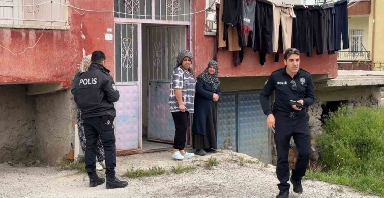 Aksaray'da Balkondan Düşen İki Yaşındaki Çocuk Ağır Yaralandı