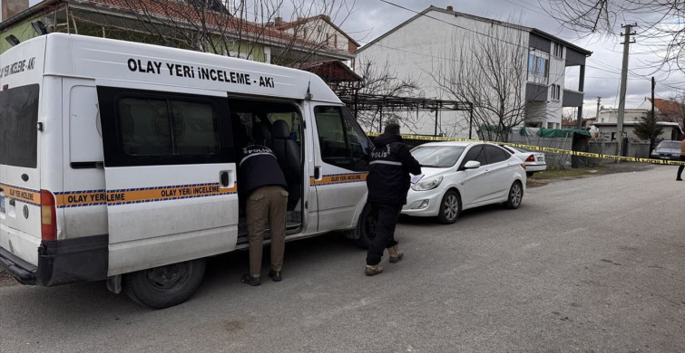 Aksaray'da Eşini Vuran Kişi Kaçtı