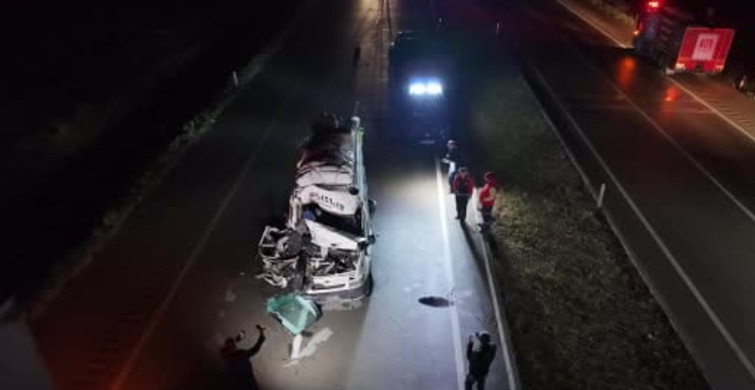 Aksaray’da Trafik Kazası: 13 Yaralı