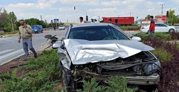 Aksaray’da Trafik Kazasında 3 Kişi Yaralandı