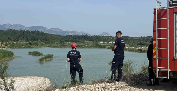 Aksu Çayı'nda Kayıp Genç İçin Arama Çalışmaları Devam Ediyor