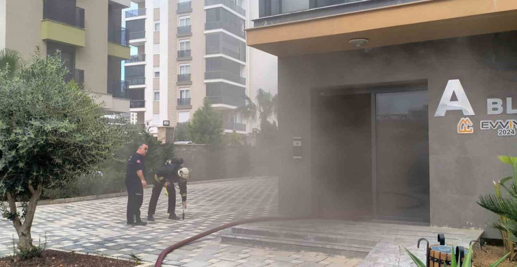 Aksu'da Lüks Dairede Yangın Paniği