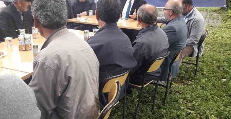 Akyaka'da Başkan Toptaş ile Vatandaşlar Buluştu