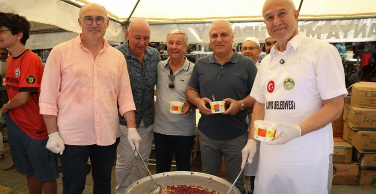 Alanya Belediyesi'nden muharrem ayı dolayısıyla aşure ikramı