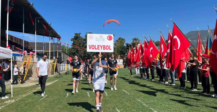 Alanya’da 19 Mayıs Bayramı Coşkuyla Kutlandı