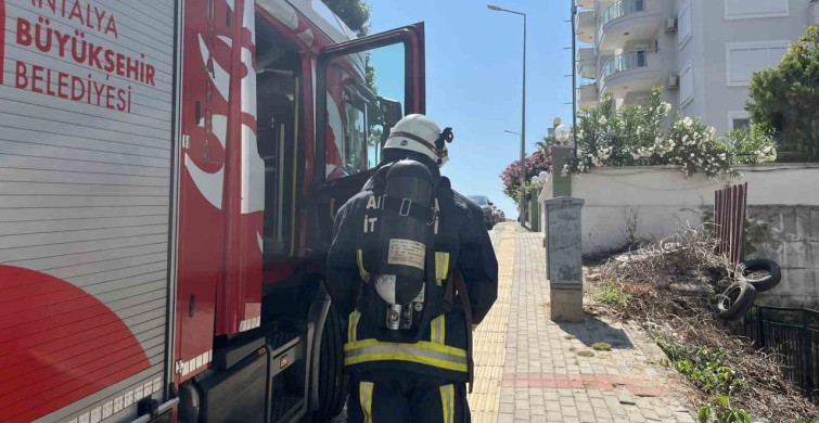 Alanya'da apartman dairesinde çıkan yangın kontrol altına alındı