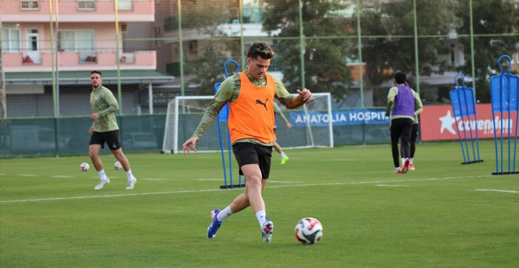 Alanyaspor İkinci Yarısına Hazırlanıyor