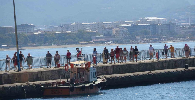 Alanya'ya Lüks Kruvaziyer ile 1,767 Turist Zirve Yaptı