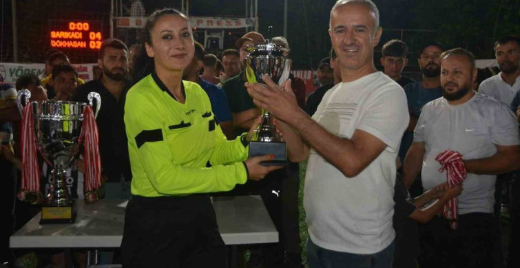 Alaplı’da Şehitler Anısına Düzenlenen Futbol Turnuvası