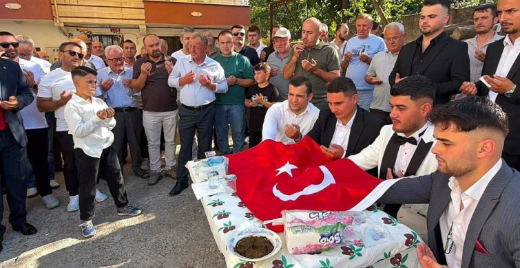 Alaplı'da siyaset ve iş dünyası düğünde bir araya geldi