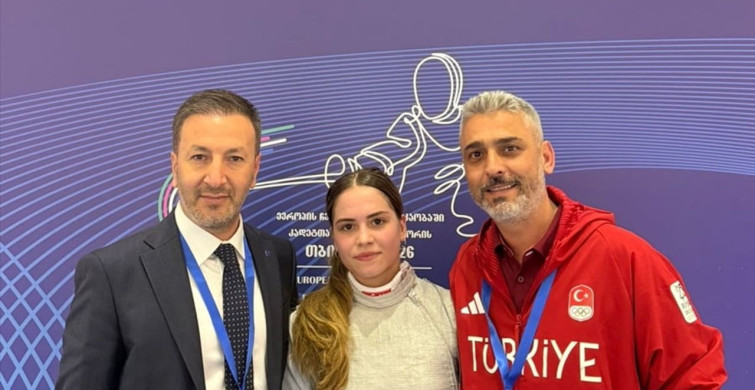 Alara Atmaca Avrupa Yıldızlar Şampiyonası'nda Altın Madalya Kazandı