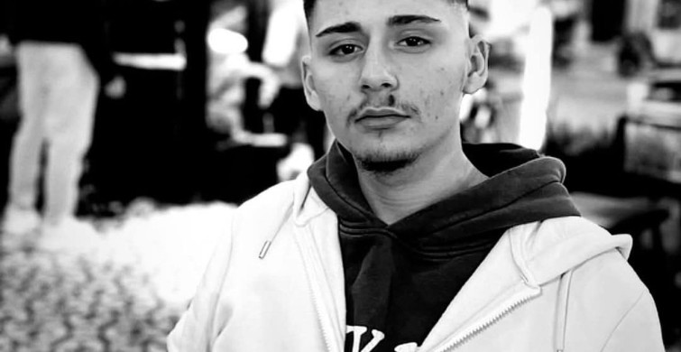 Alaşehir'de Trafik Kazası: 19 Yaşındaki Sürücü Hayatını Kaybetti