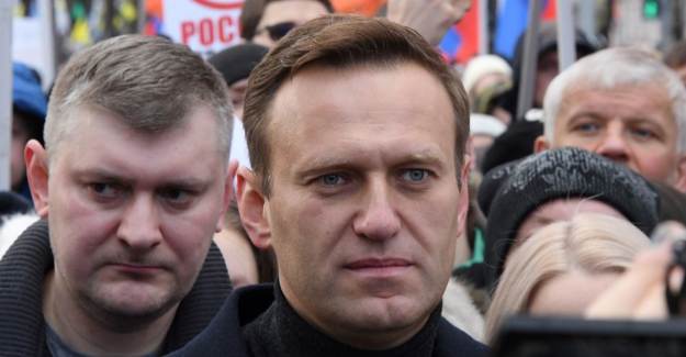 Aleksey Navalni Taburcu Oluyor. Şimdi Putin Düşünsün