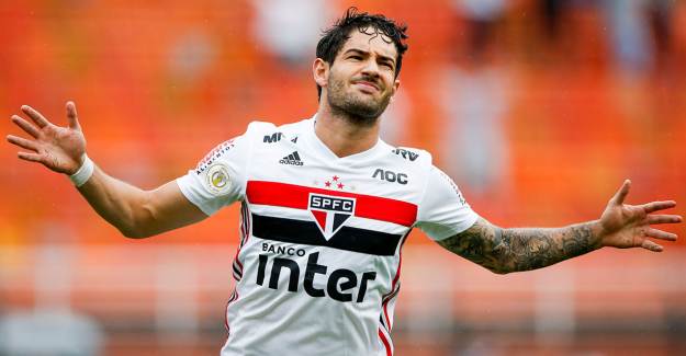 Alexandre Pato Artık Serbest