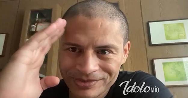 Alex'ten 67 Dolar Karşılığında Kişiye Özel Mesaj!