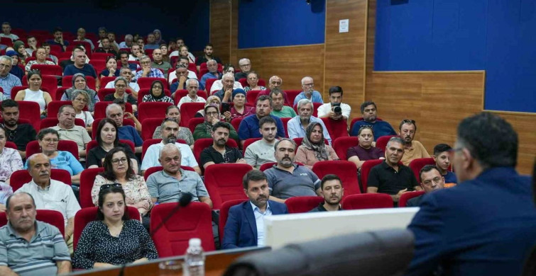 Aliağa Belediyesi Sarı Konutlar'da Kentsel Dönüşüm Sürecini Başlatıyor