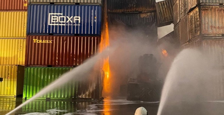 Aliağa Limanı'ndaki Yangın Kontrol Altına Alındı