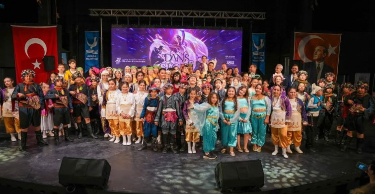 Aliağa'da Dans Gecesi Coşkusu