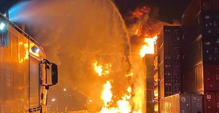 Aliağa'daki Nemport Limanı Yangını Kontrol Altında
