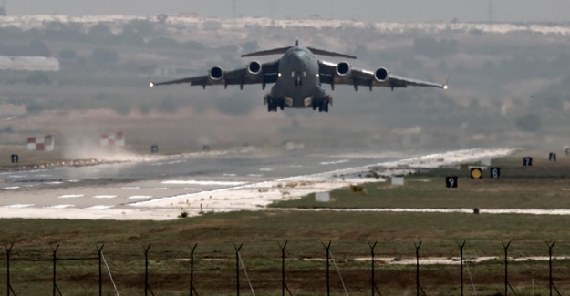 Alman Milletvekillerine İncirlik Vetosu