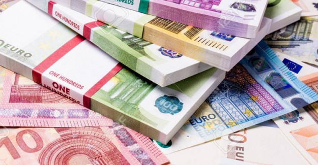 Almanya 750 Milyar Avroluk Coronavirüs Yardım Paketini Onayladı
