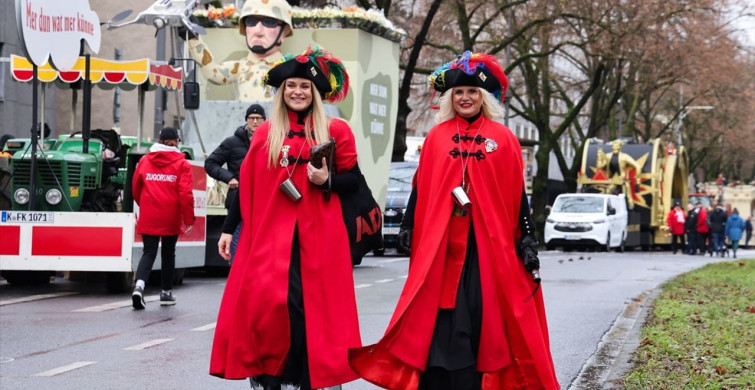 Almanya'da 2023 Rosenmontag Karnavalı Coşkuyla Kutlandı