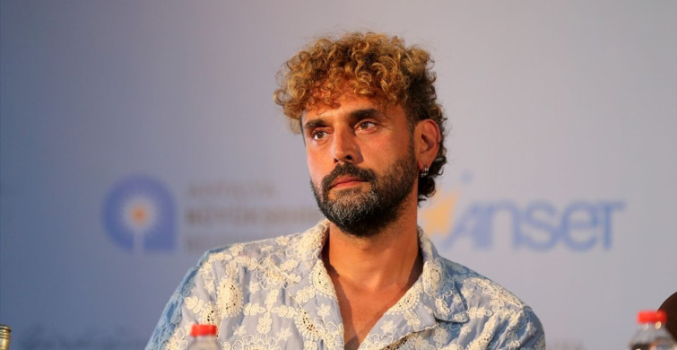 Altın Portakal Film Festivali'nde "Bağlar, Kökler ve Tutkular" Filminin Gösterimi Altın Portakal Film Festivali'nde "Bağlar, Kökler ve Tutkular" Filminin Gösterimi