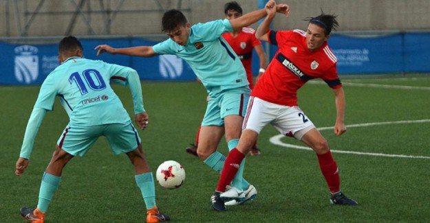 Altınordu Barça’yı Devirdi!