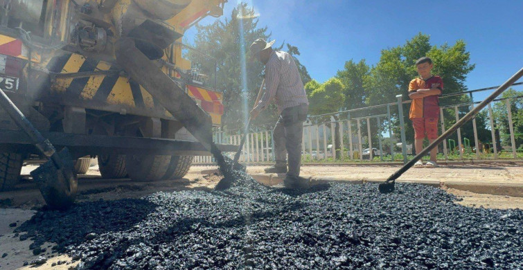 Altyapısı tamamlanan mahallelerde üstyapı çalışmaları hız kazandı