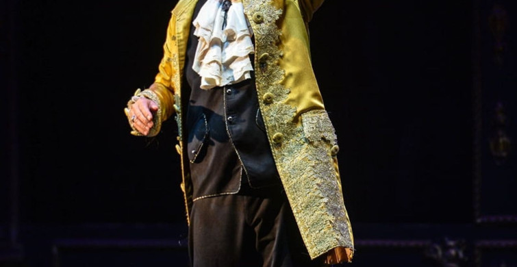 Amadeus Oyunu 200. Kez Sahne Alıyor