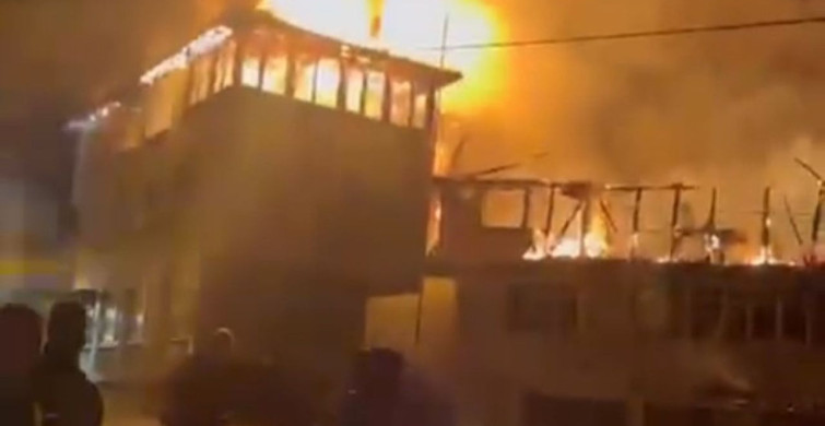 Amasra'da Yangın: Evden Köy Konağı ve Camiye Sıçradı