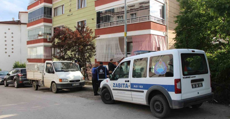 Amasya'da Şiddetli Yağış Sonrası Duvar Yıkıldı