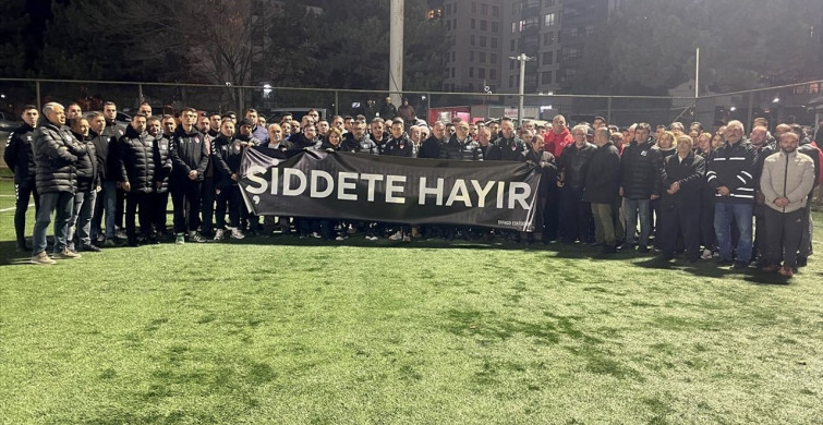 Amatör Futbol Maçında Hakeme Saldırı: Futbolcu ve Babası Tutuklandı