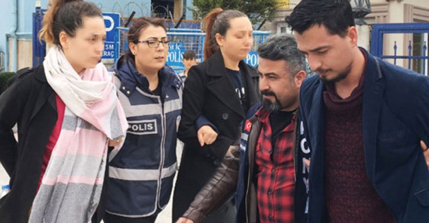 Amcasını Çamurla Boğmuş