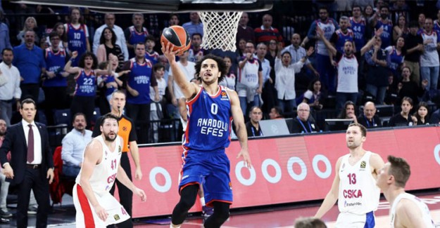 Anadolu Efes, CSKA Moskova Deplasmanına Çıkıyor