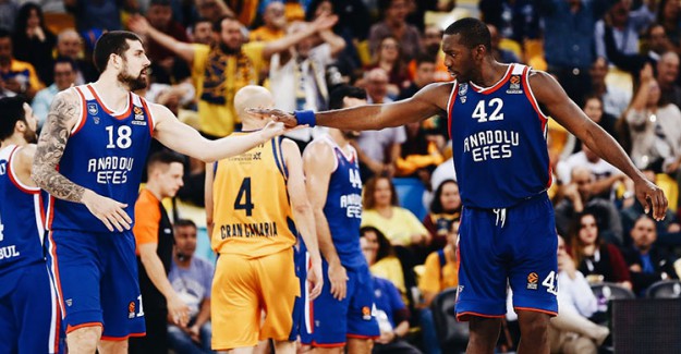 Anadolu Efes Son Çeyrekte Gücünü Gösterdi!