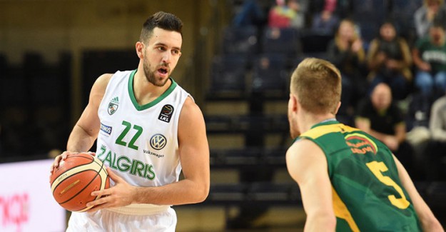 Anadolu Efes Transferde Doludizgin!