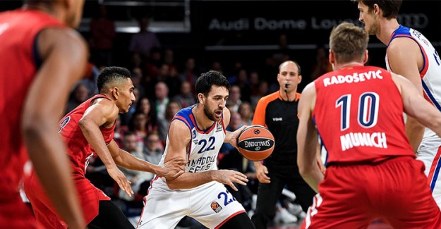 Anadolu Efes, Zalgiris Kaunas Karşısında!