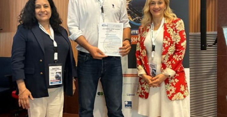 Anadolu Üniversitesi Napoli'de 'En İyi Poster' Ödülünü Kazandı