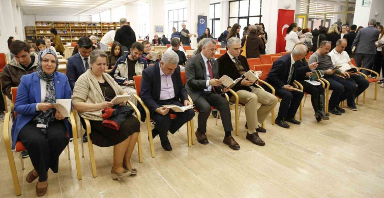 Anadolu Üniversitesinde '81 İlde Kitap Okuyoruz' Etkinliği Düzenlendi