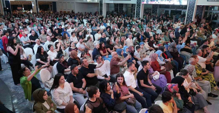 Anadolu'nun Türkülerine İlk Sahne Performansı
