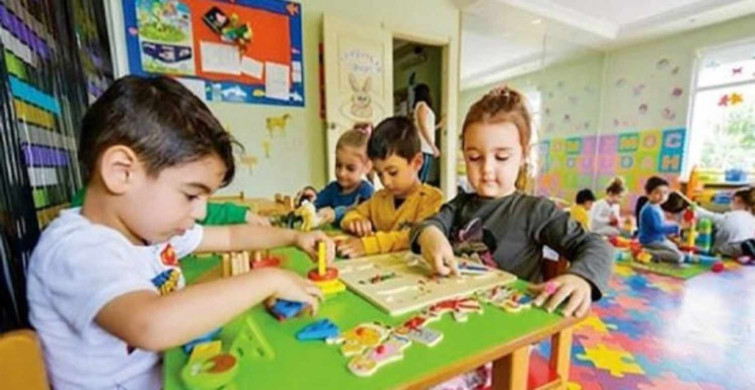 Anaokulu, ana sınıfına ve uygulama sınıflarına kaç aylıkken kayıt yaptırılır? Anaokuluna, ana sınıfına kayıt yaptırma şartları nelerdir? Anaokulu başlama yaşı düştü!