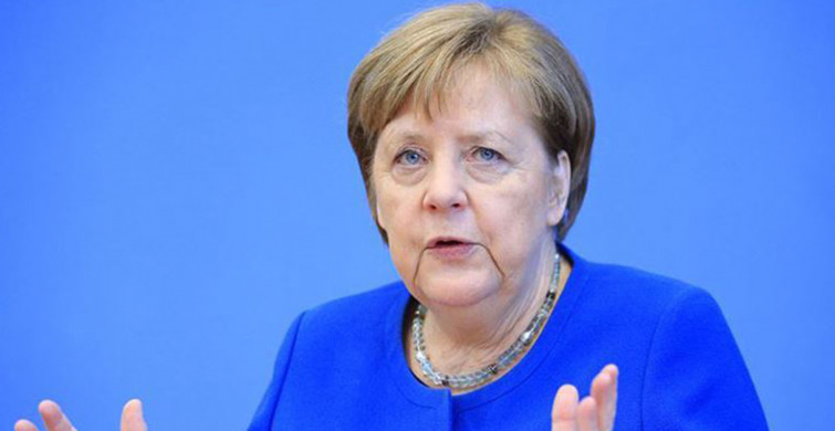 Angela Merkel'den Türkiye'yi Öven Sözler!