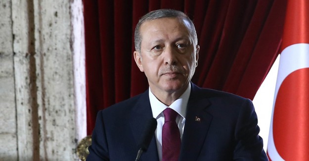 Anıtkabir'de Cumhurbaşkanı Erdoğan'dan Yeni Havalimanı Mesajı